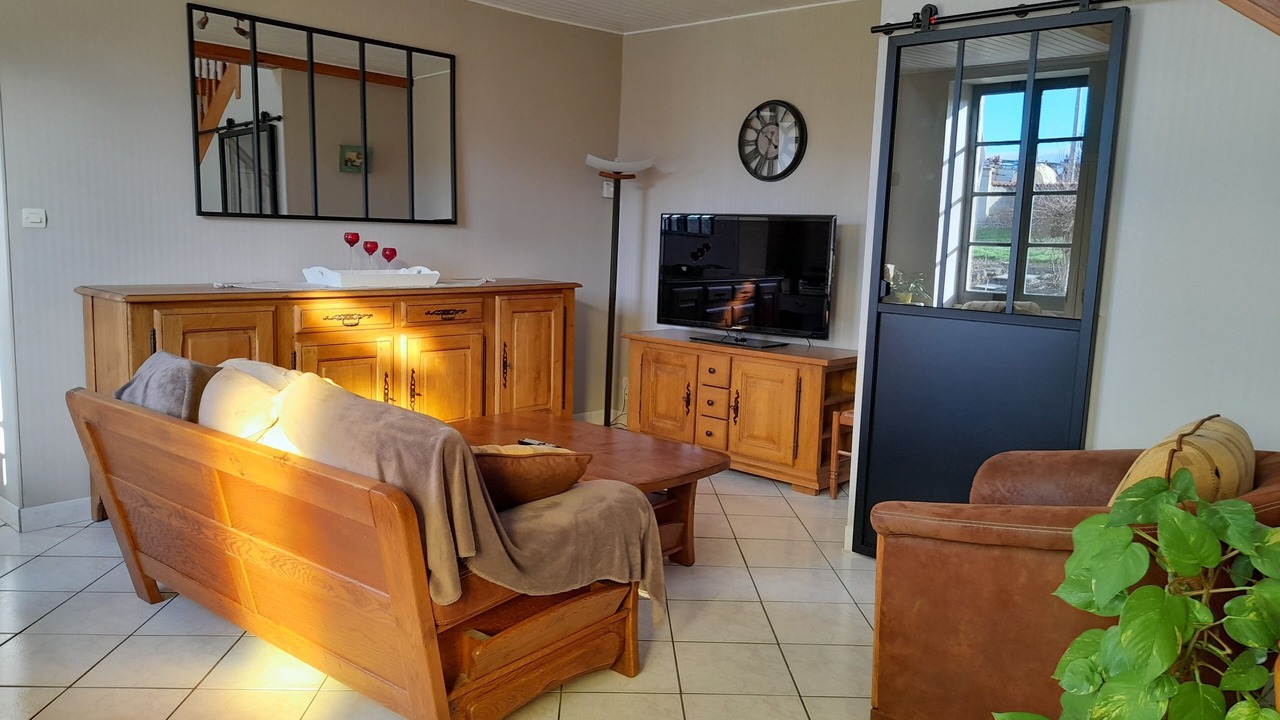 Photo of Livingroom in Annezay