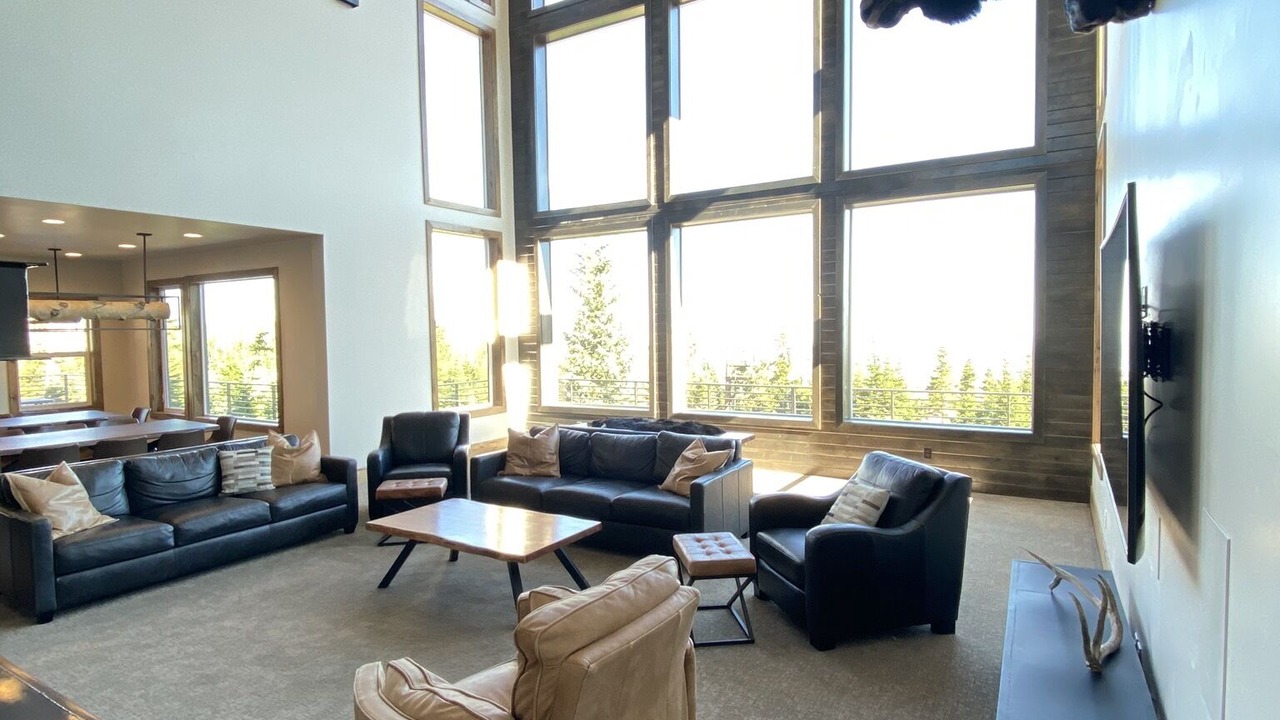 Photo of Livingroom in Brian Head