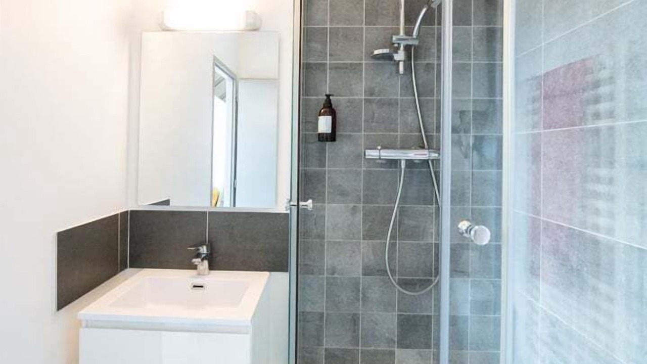 Photo of Bathroom in Villette - Maisons Neuves