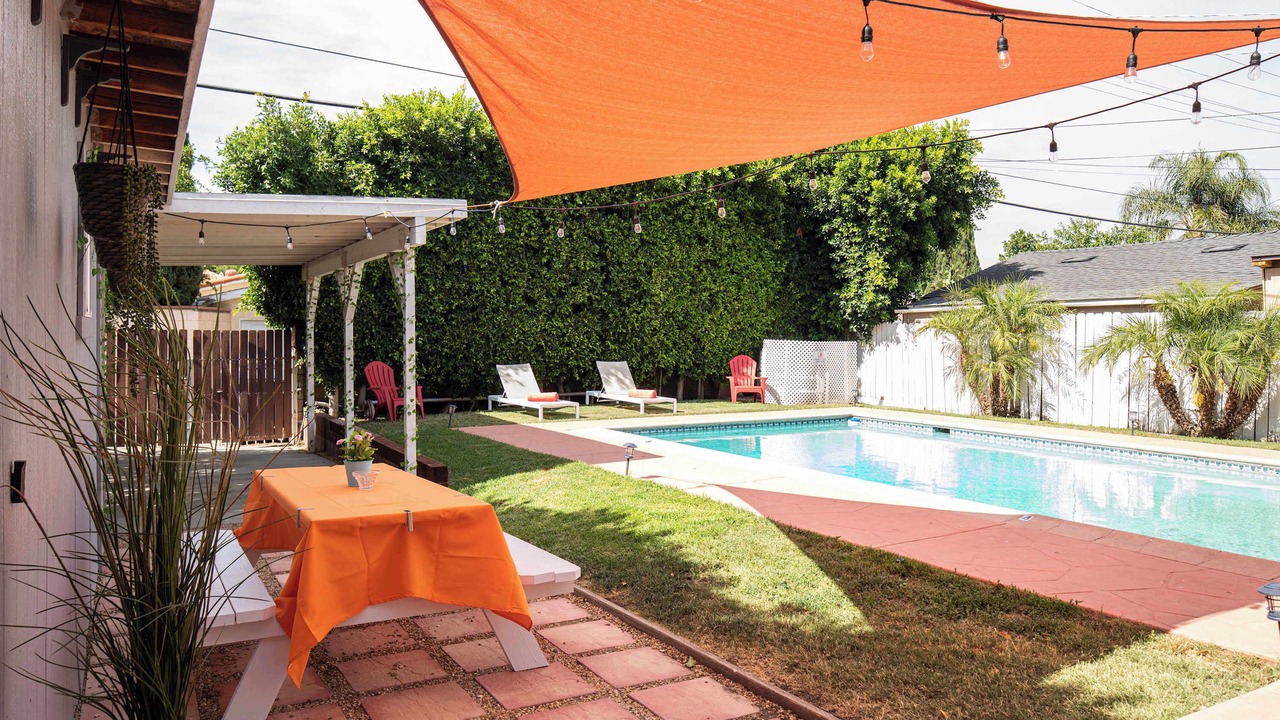 Photo of Outdoor in Encino