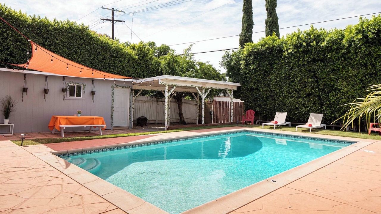 Photo of Outdoor in Encino