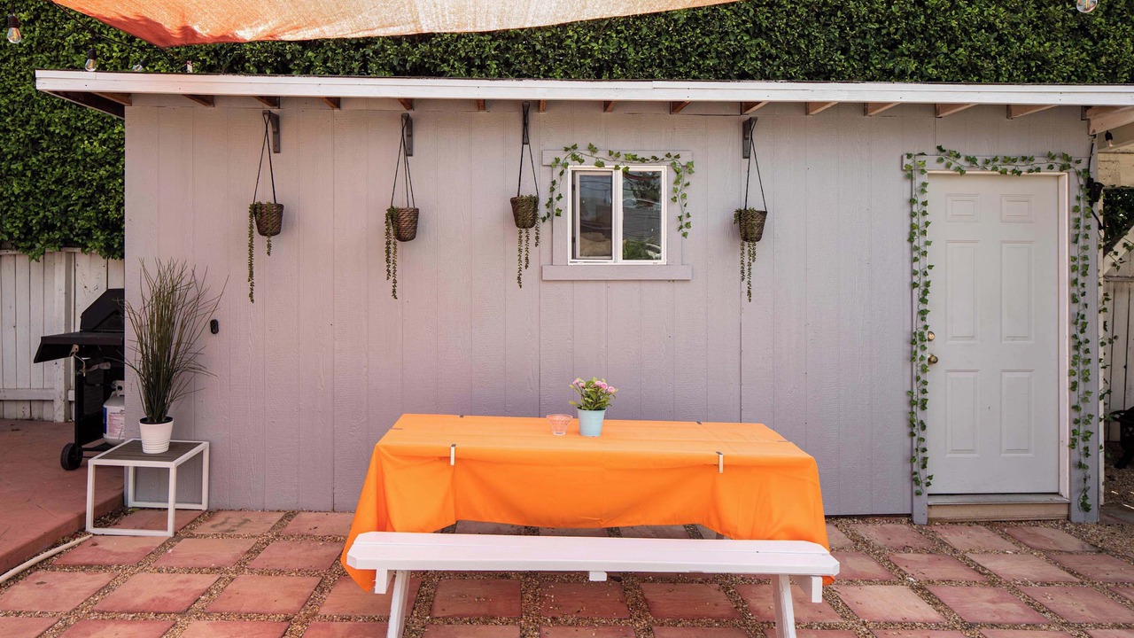 Photo of Outdoor in Encino
