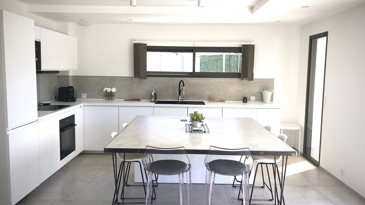 Photo of Kitchen in Saint-Bauzille-de-Putois