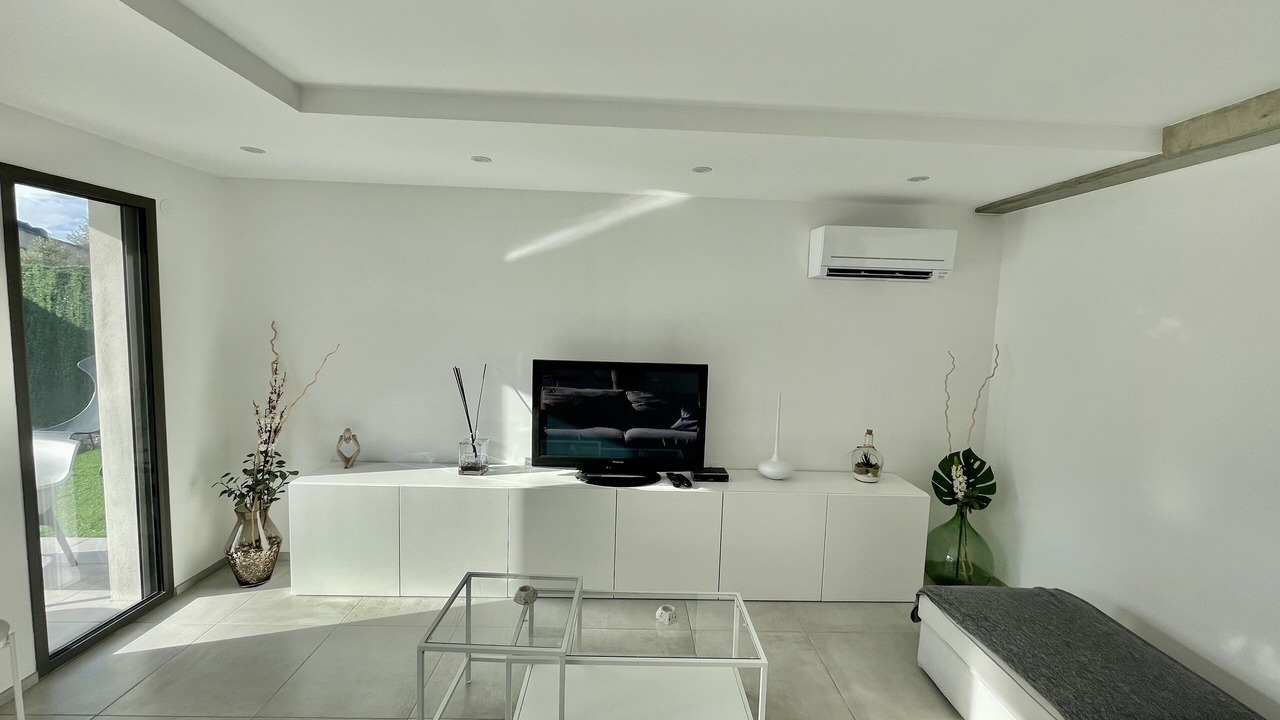 Photo of Livingroom in Saint-Bauzille-de-Putois