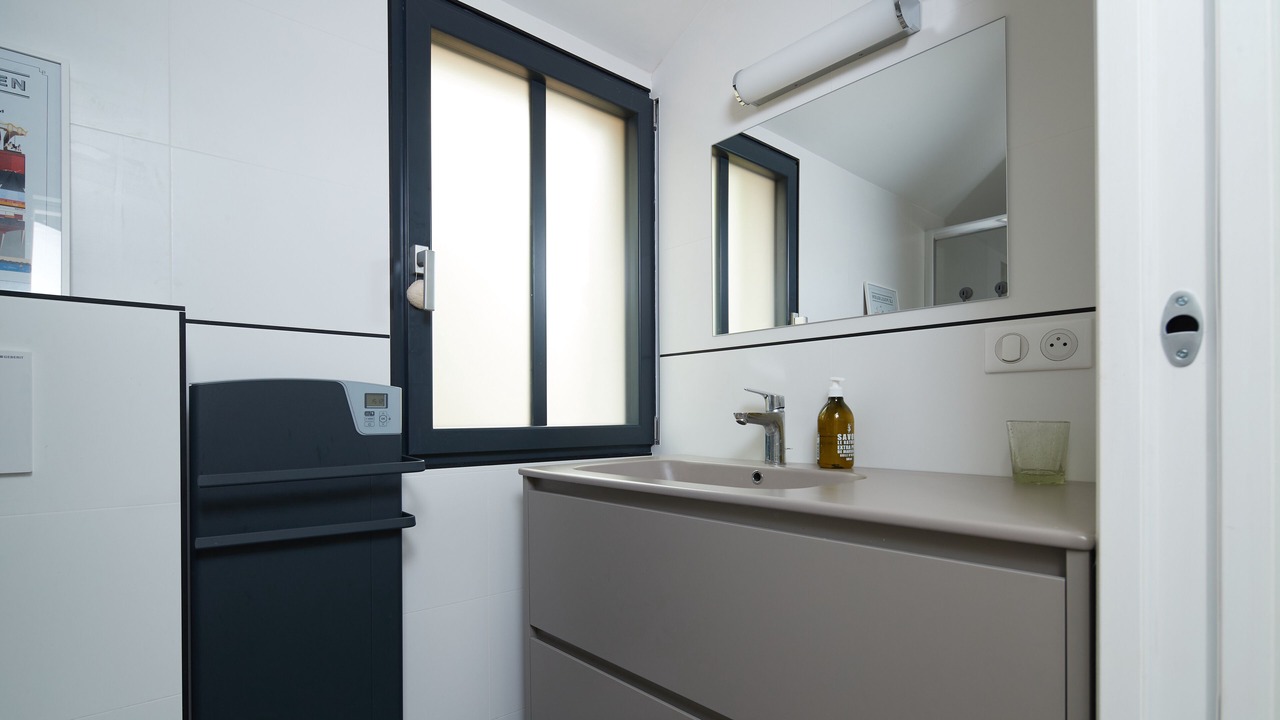 Photo of Bathroom in Le Pouliguen