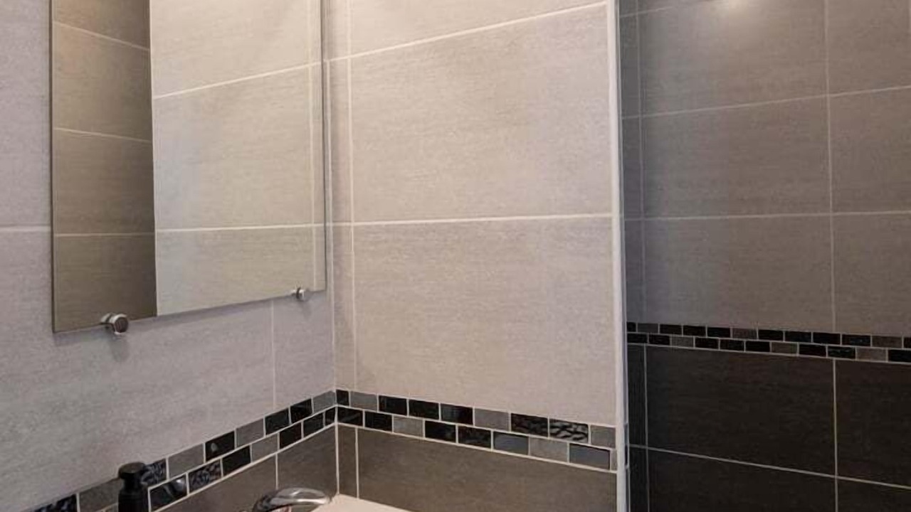 Photo of Bathroom in Saint-Germain-au-Mont-d'Or