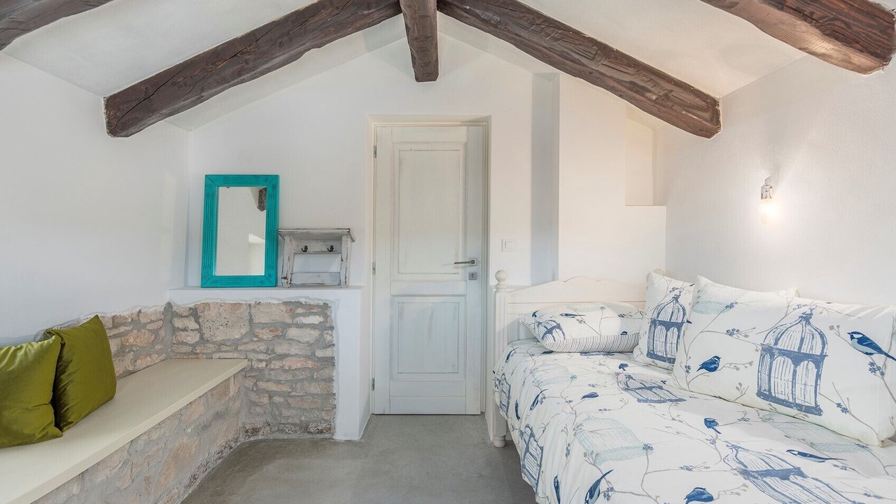 Photo of Bedroom in Tar