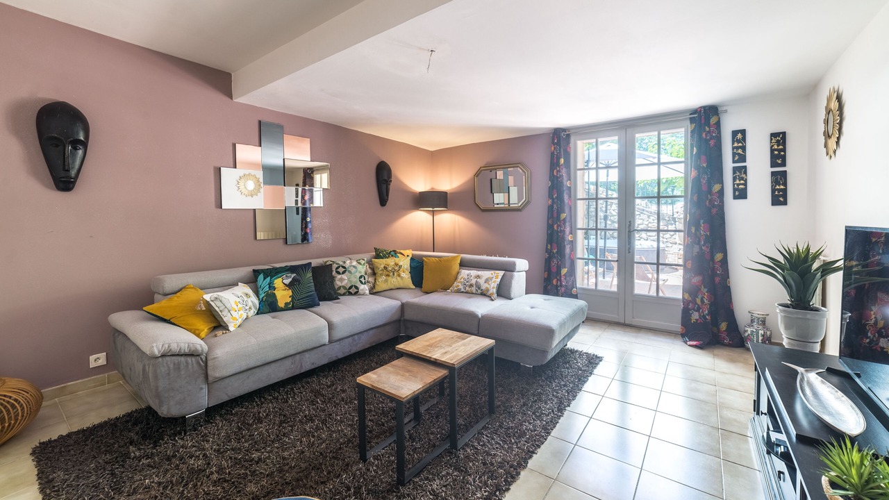 Photo of Livingroom in Claviers