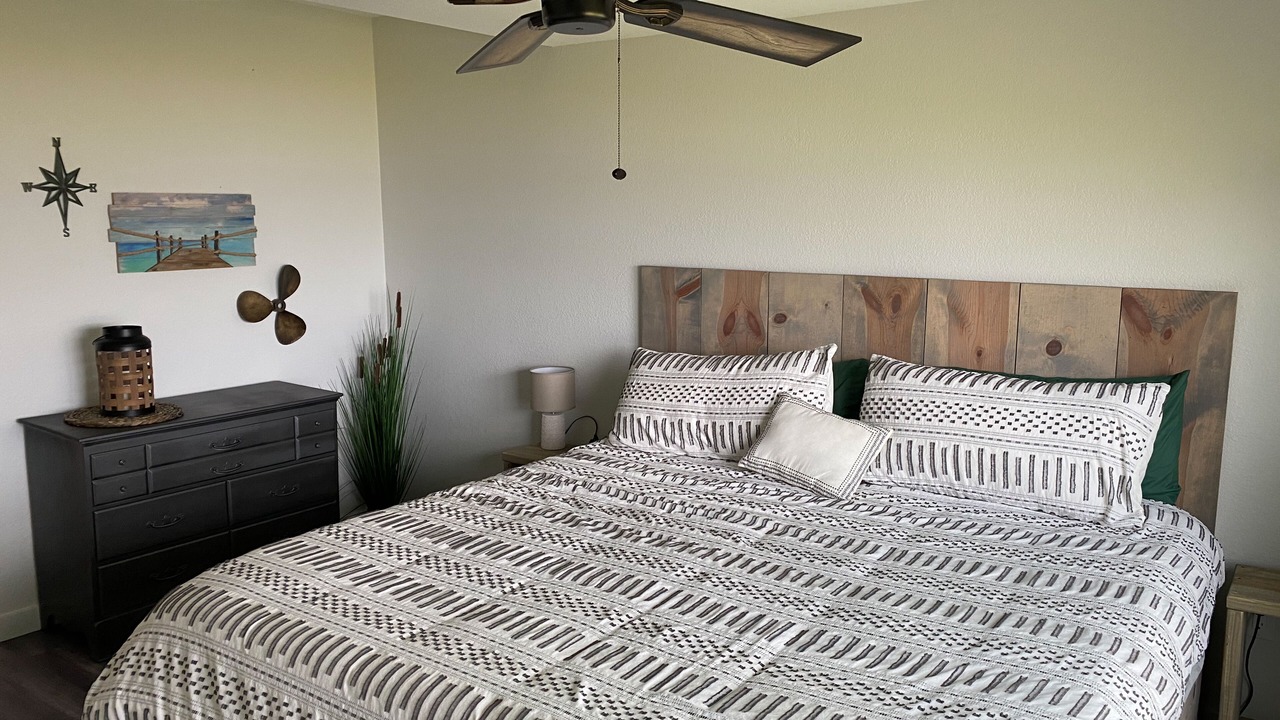 Photo of Bedroom in Graford