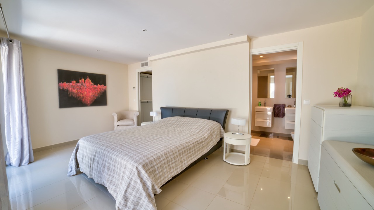 Photo of Bedroom in Mouans-Sartoux