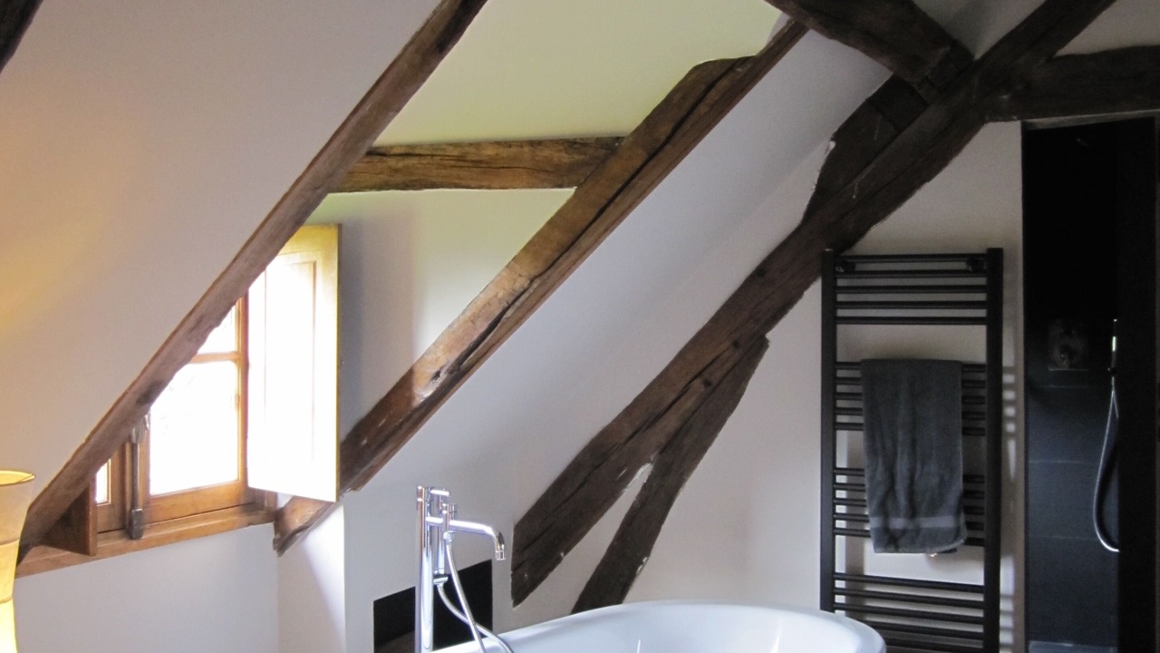 Photo of Bathroom in Behoust