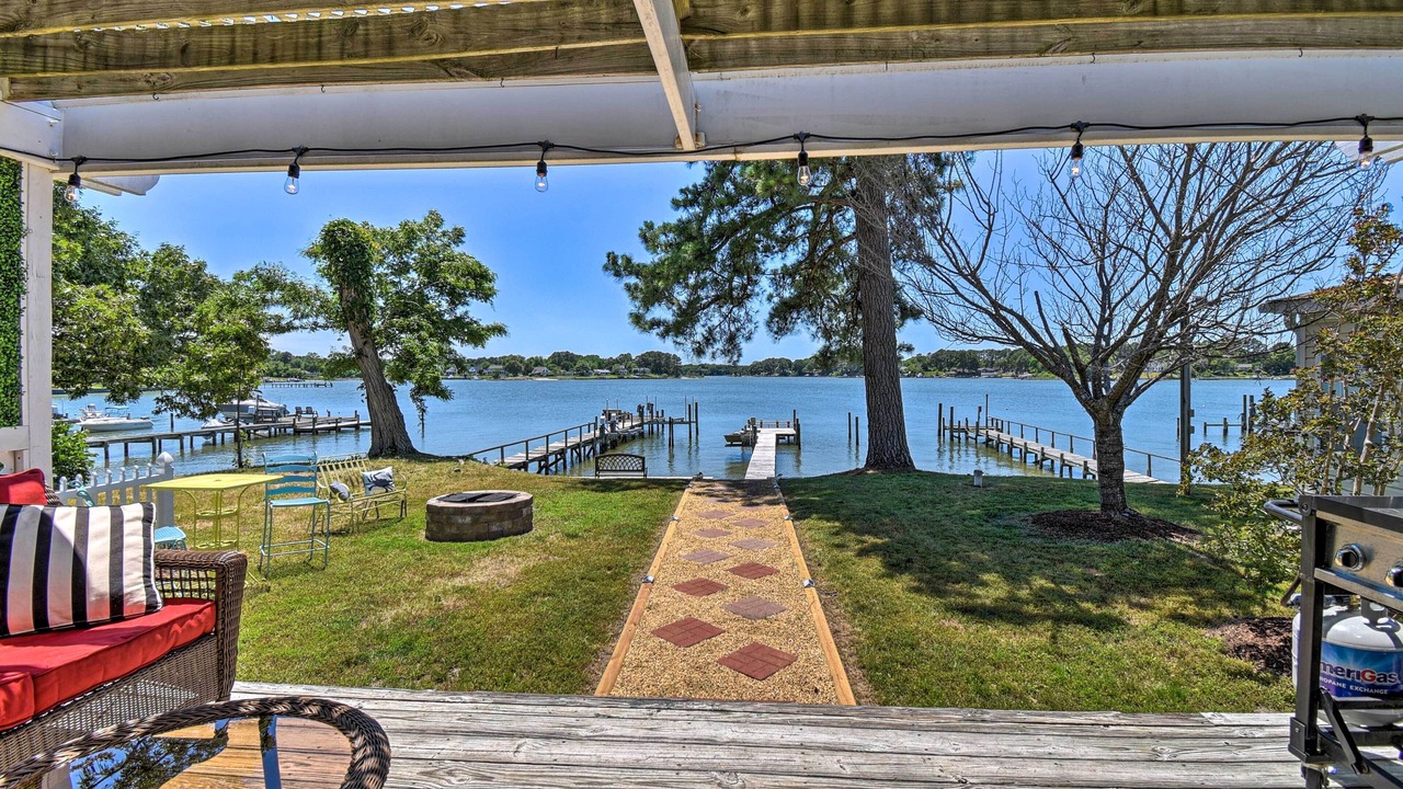 Photo of Patio Balcony in Deltaville
