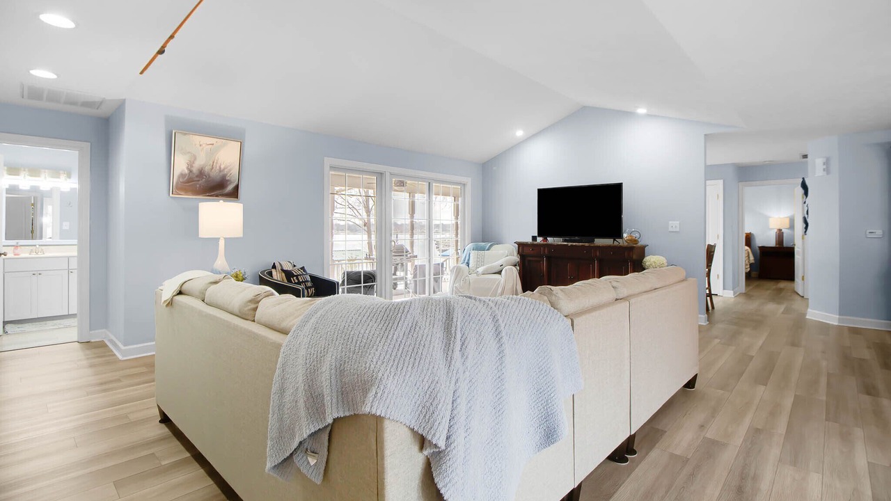 Photo of Livingroom in Wolf Creek