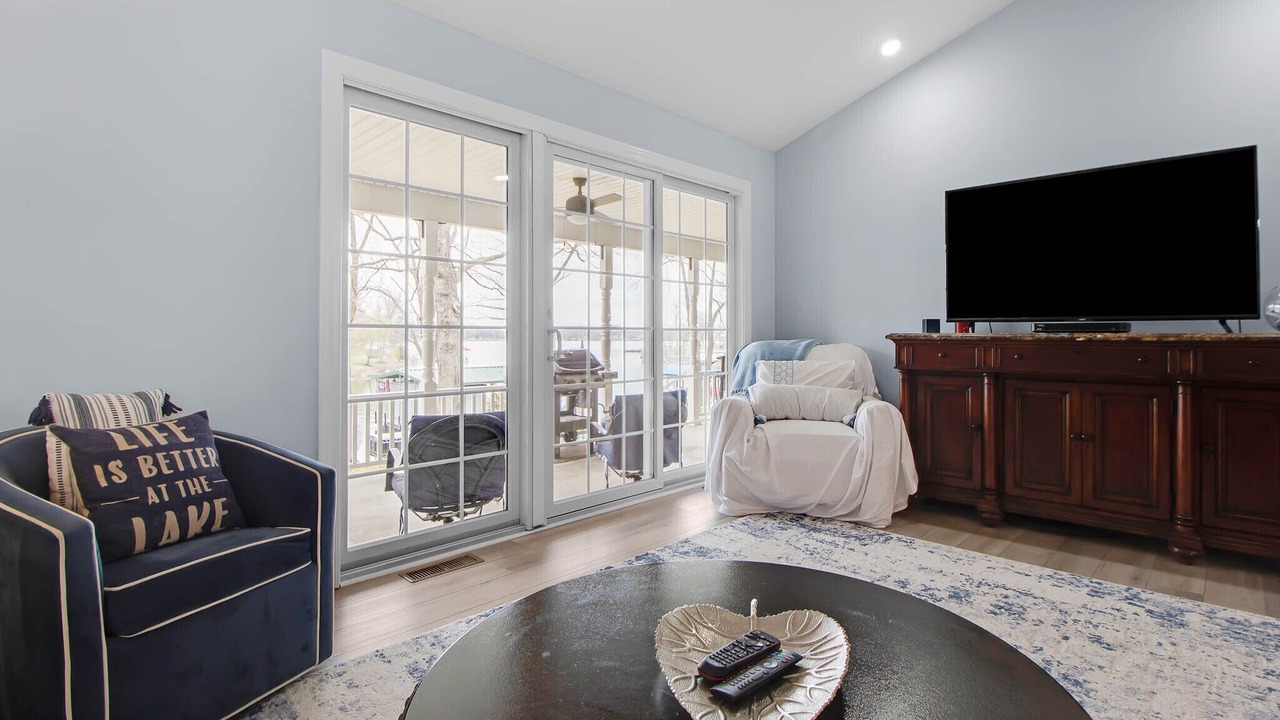 Photo of Livingroom in Wolf Creek