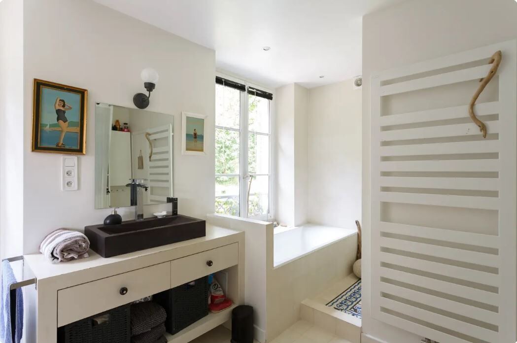 Photo of Bathroom in Ville-d'Avray