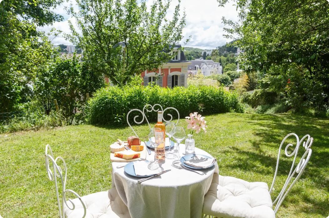 Photo of Outdoor in Ville-d'Avray