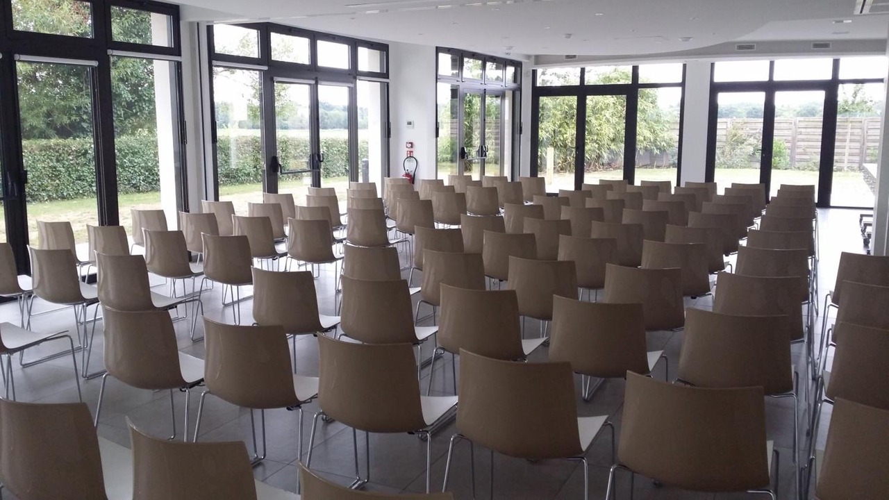 Photo of Others in Bruz