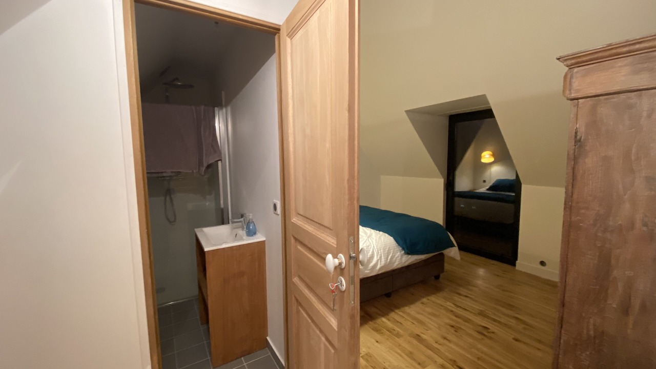 Photo of Bedroom in Trouville-sur-Mer