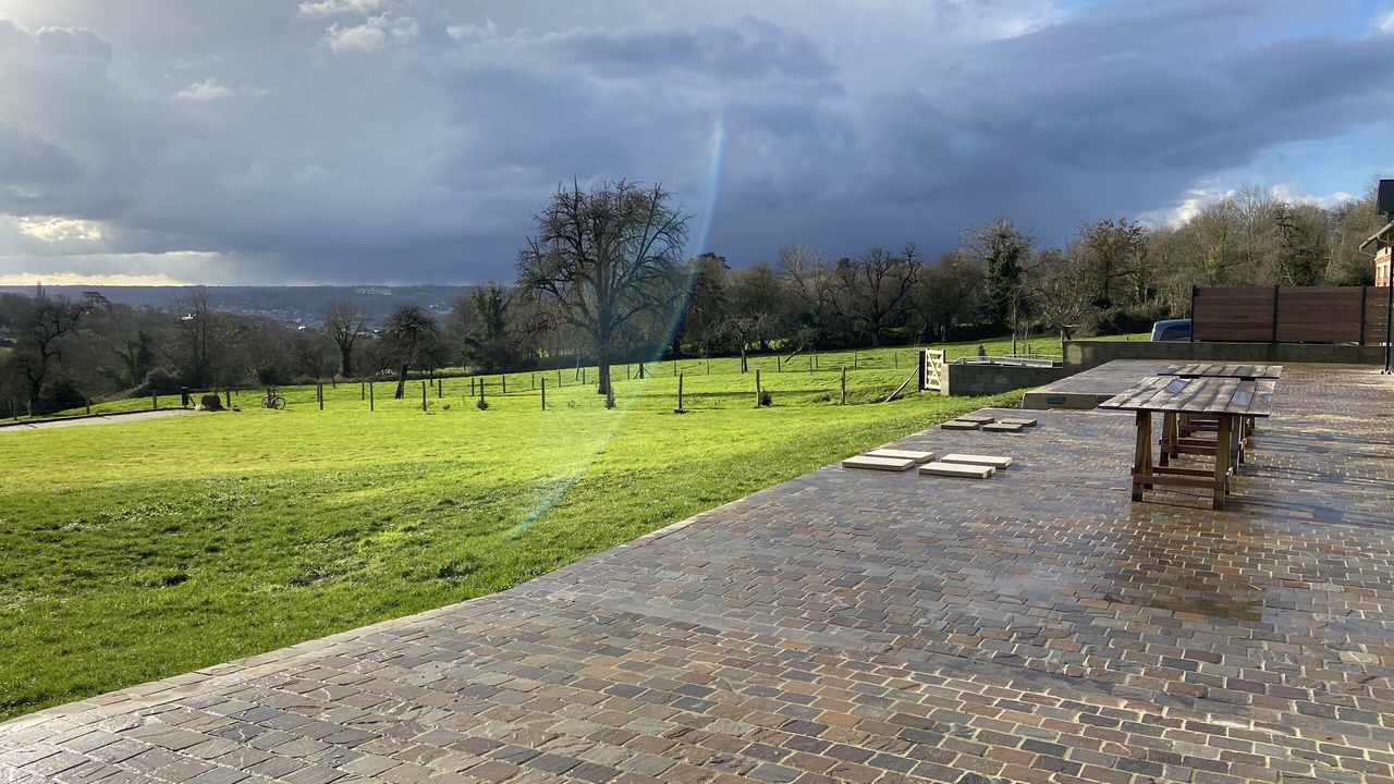 Photo of Patio Balcony in Trouville-sur-Mer
