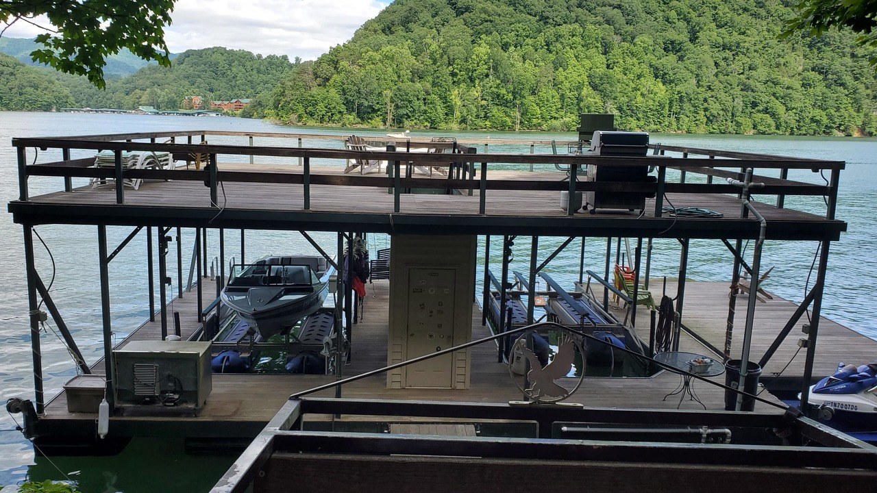 Photo of Outdoor in Caryville