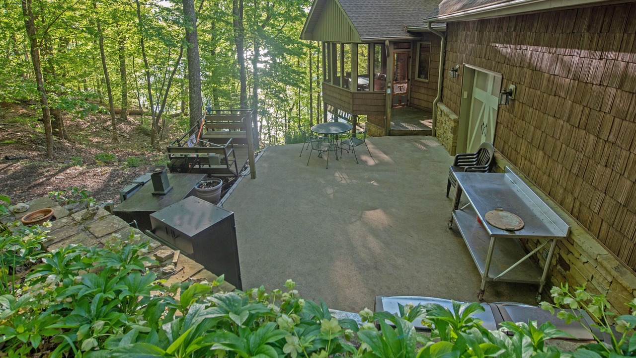 Photo of Outdoor in Caryville