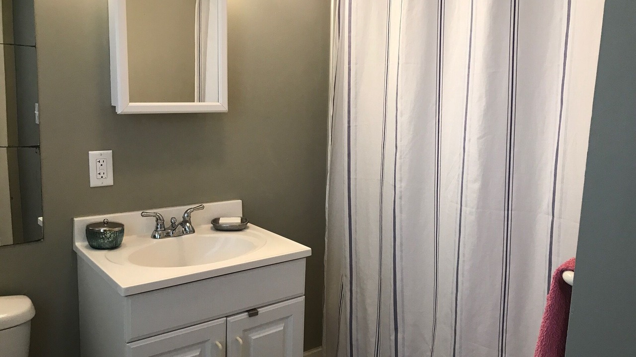 Photo of Bathroom in Williamstown