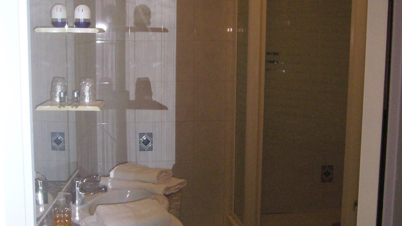 Photo of Bathroom in Saint-Omer