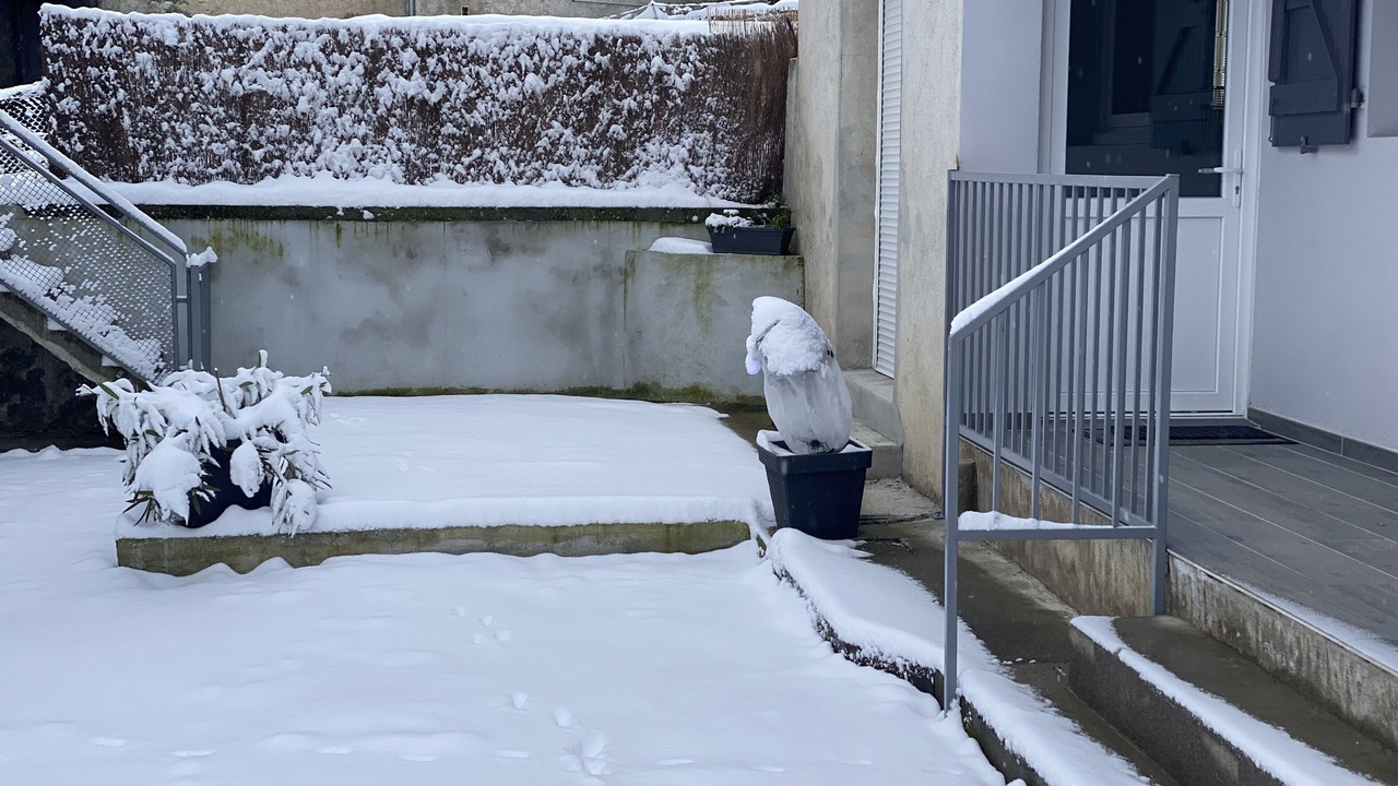 Photo of Outdoor in Aveux