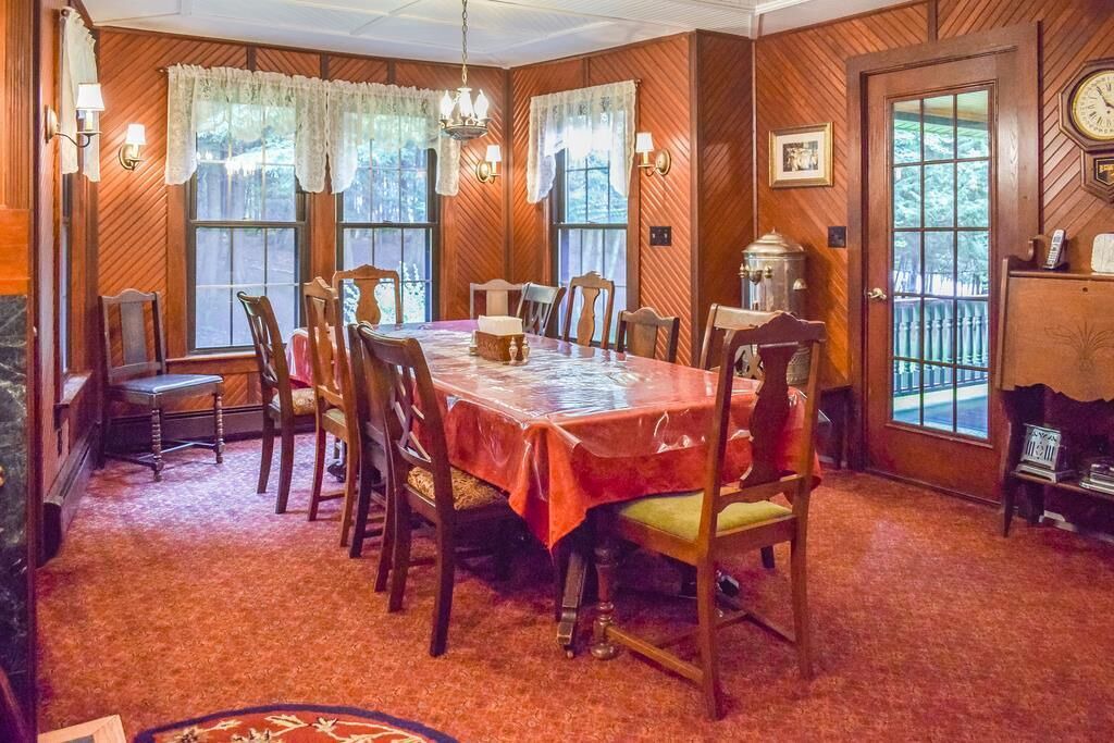 Photo of Livingroom in Inlet