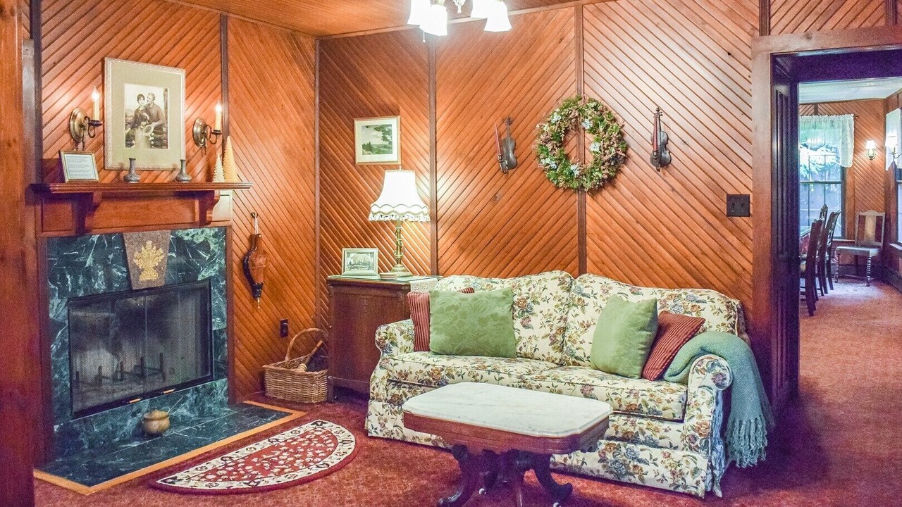 Photo of Livingroom in Inlet