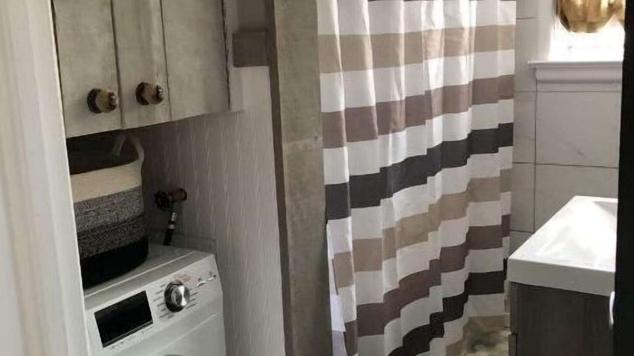 Photo of Bathroom in Sarnia