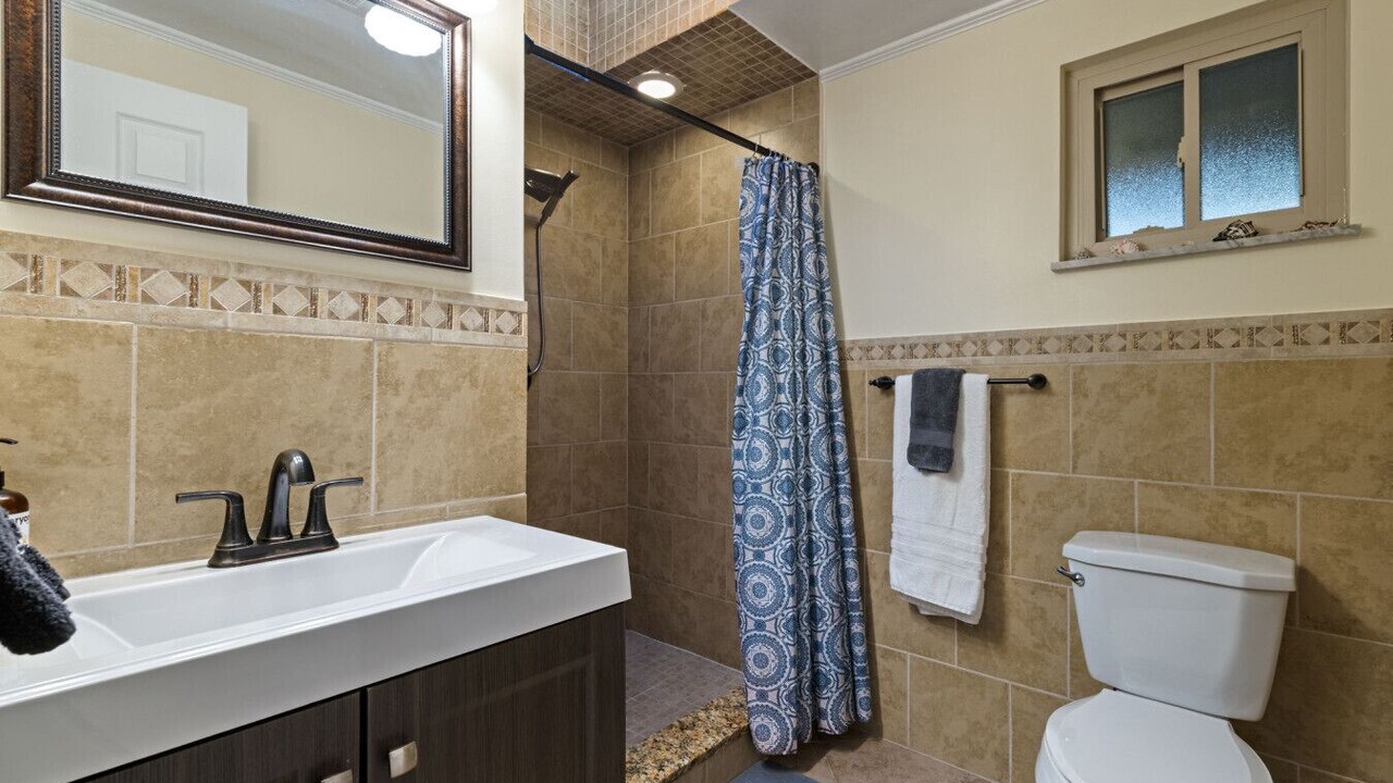 Photo of Bathroom in Etna