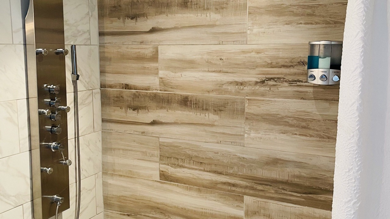 Photo of Bathroom in Granbury