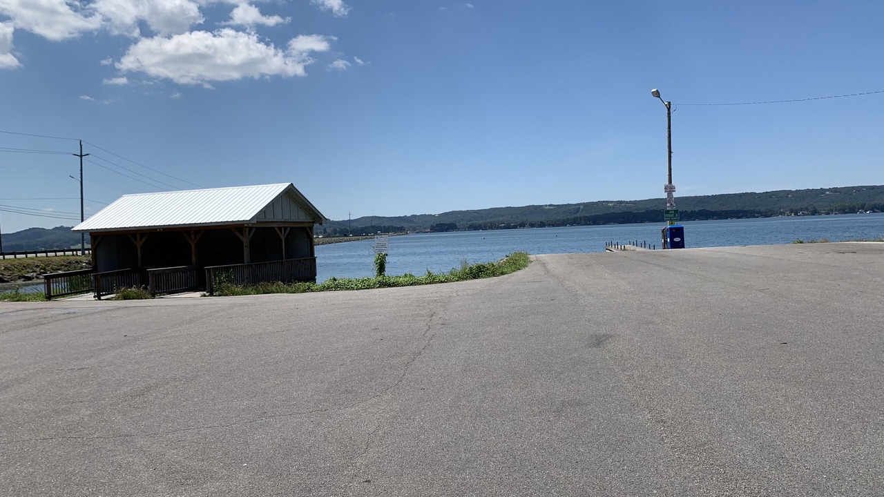 Photo of Others in Guntersville