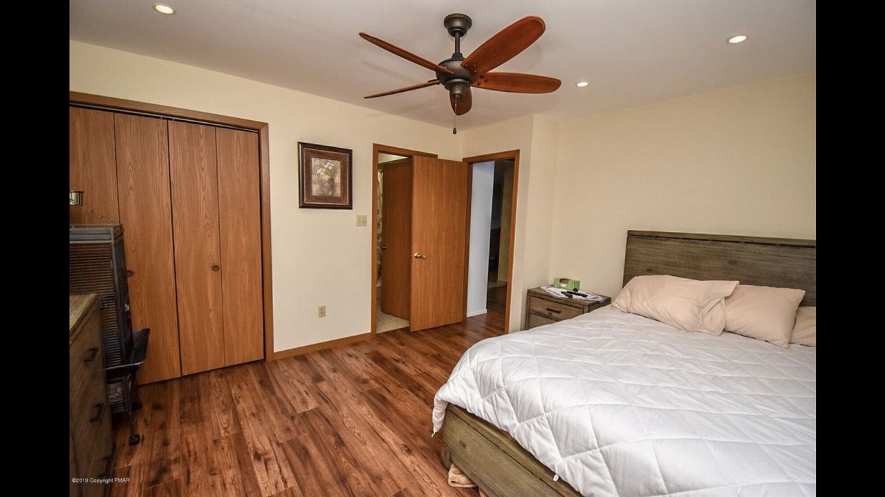 Photo of Bedroom in Bushkill