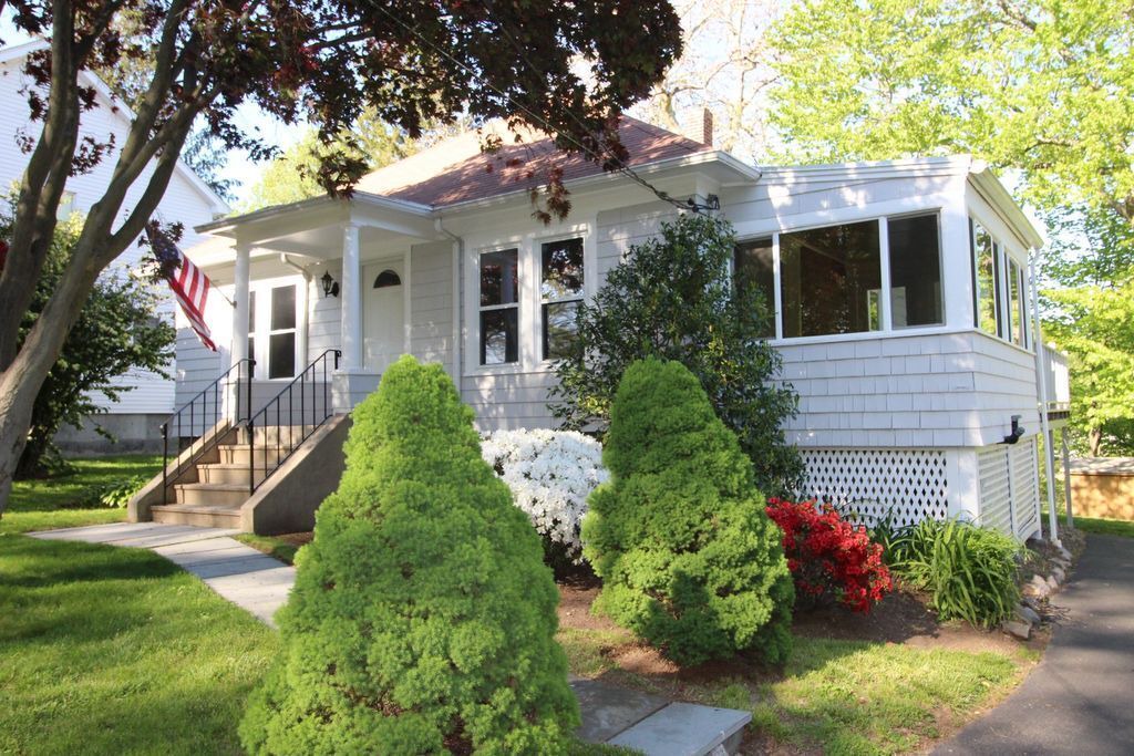 Photo of Others in Darien