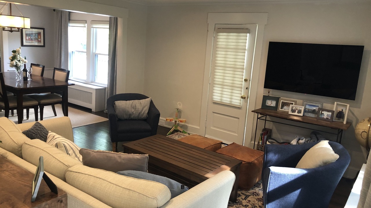 Photo of Livingroom in Darien