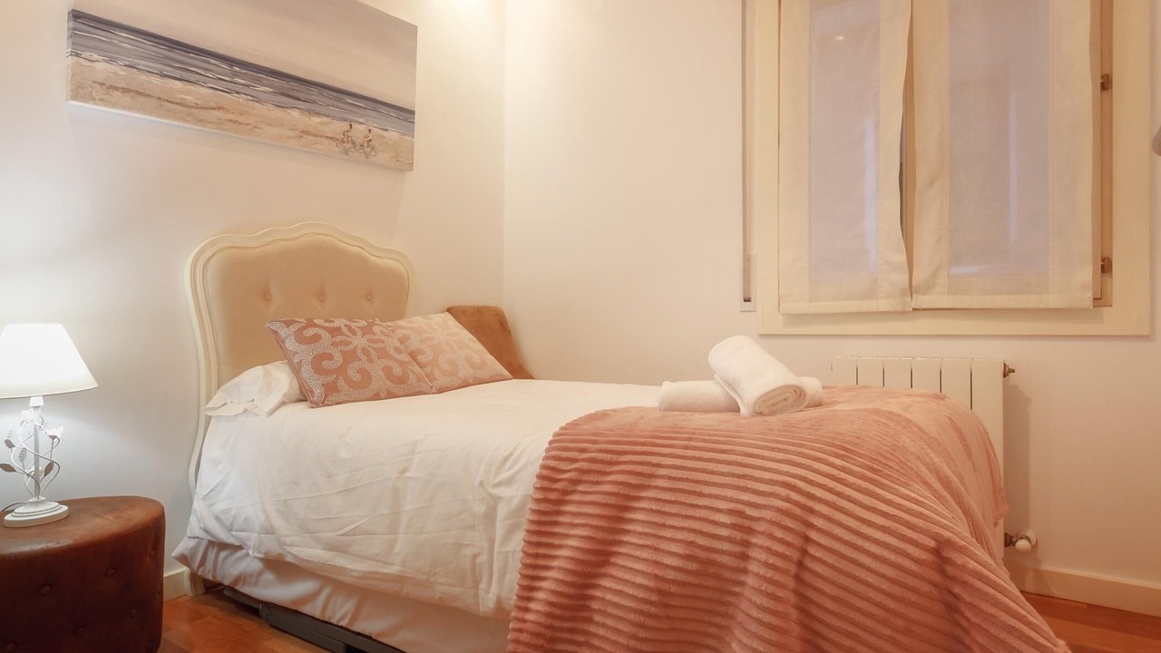 Photo of Bedroom in Bilbao Old Town