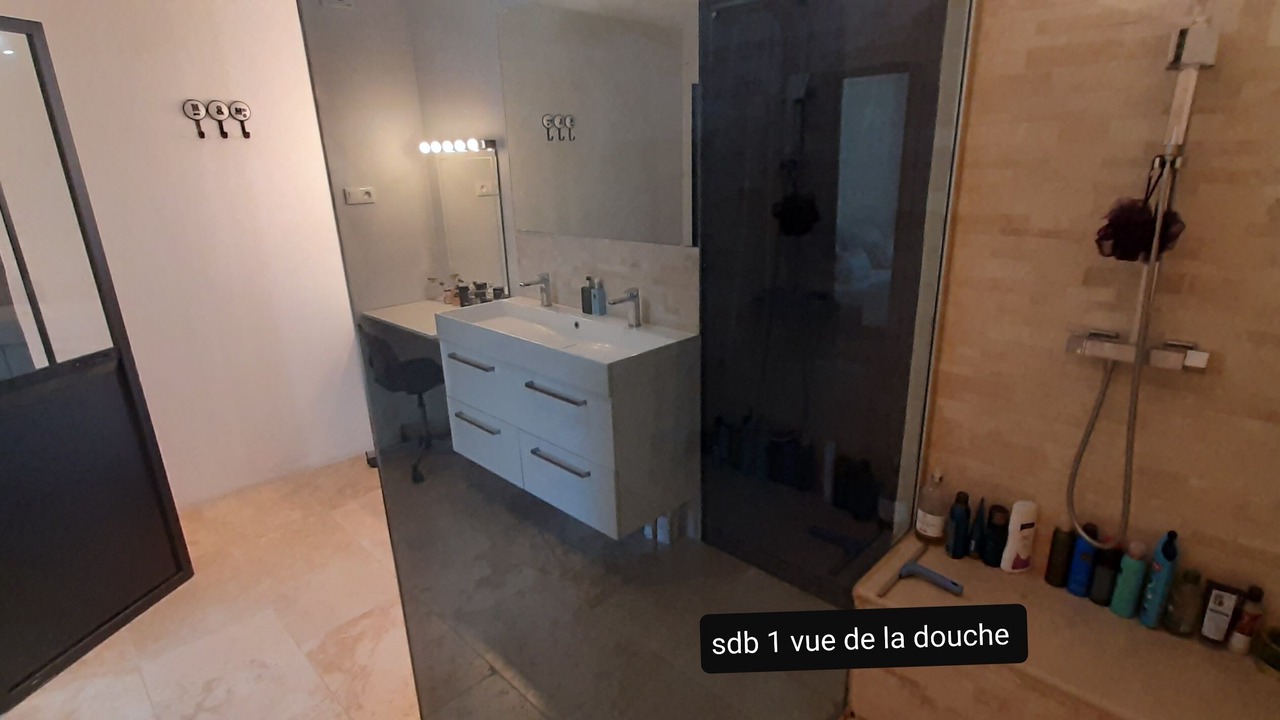 Photo of Bathroom in 12th Arrondissement