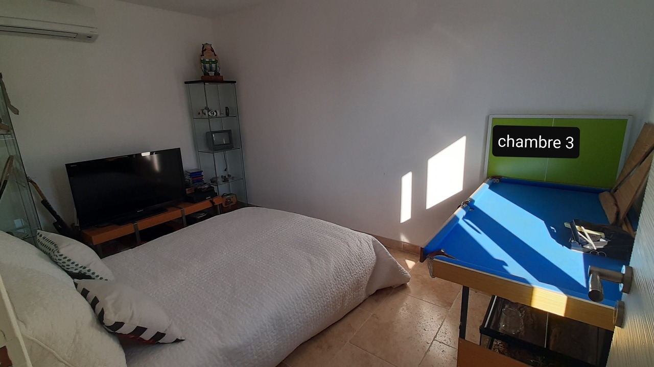 Photo of Bedroom in 12th Arrondissement