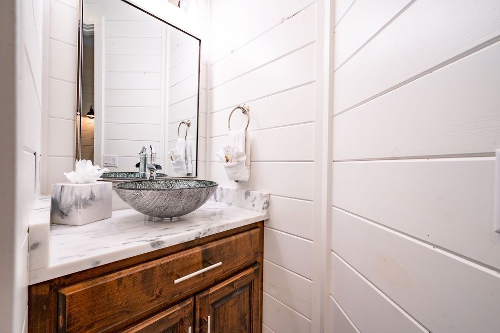 Photo of Bathroom in Broken Bow