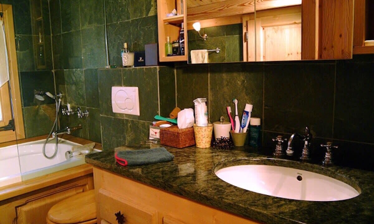 Photo of Bathroom in Gstaad