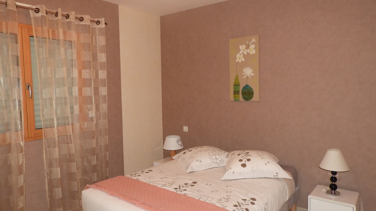 Photo of Bedroom in Guimiliau