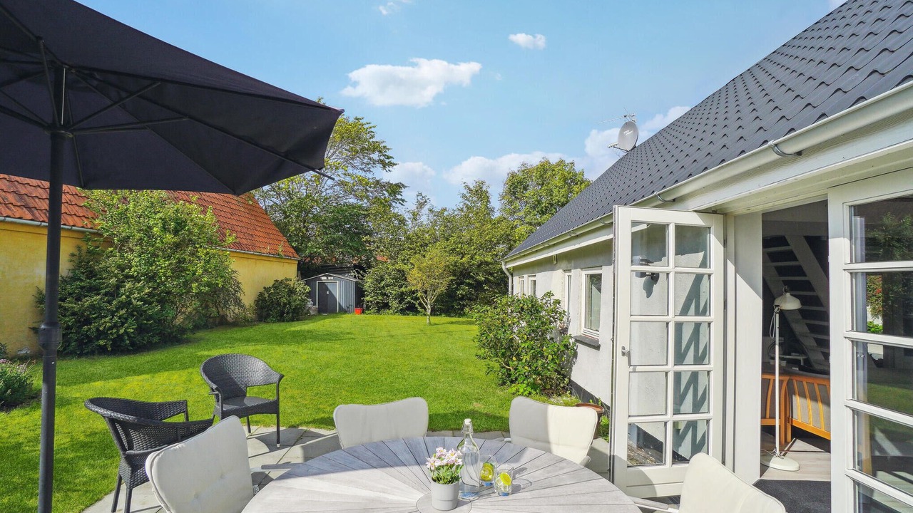 Photo of Others in Asaa