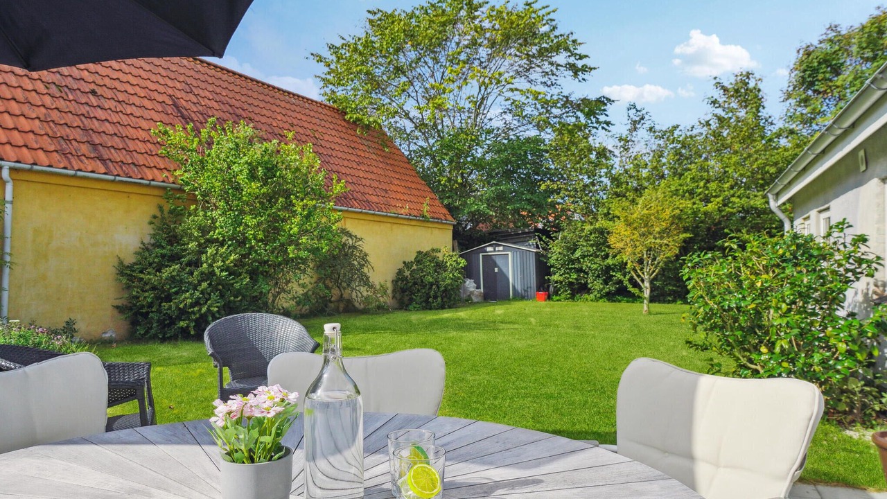 Photo of Others in Asaa