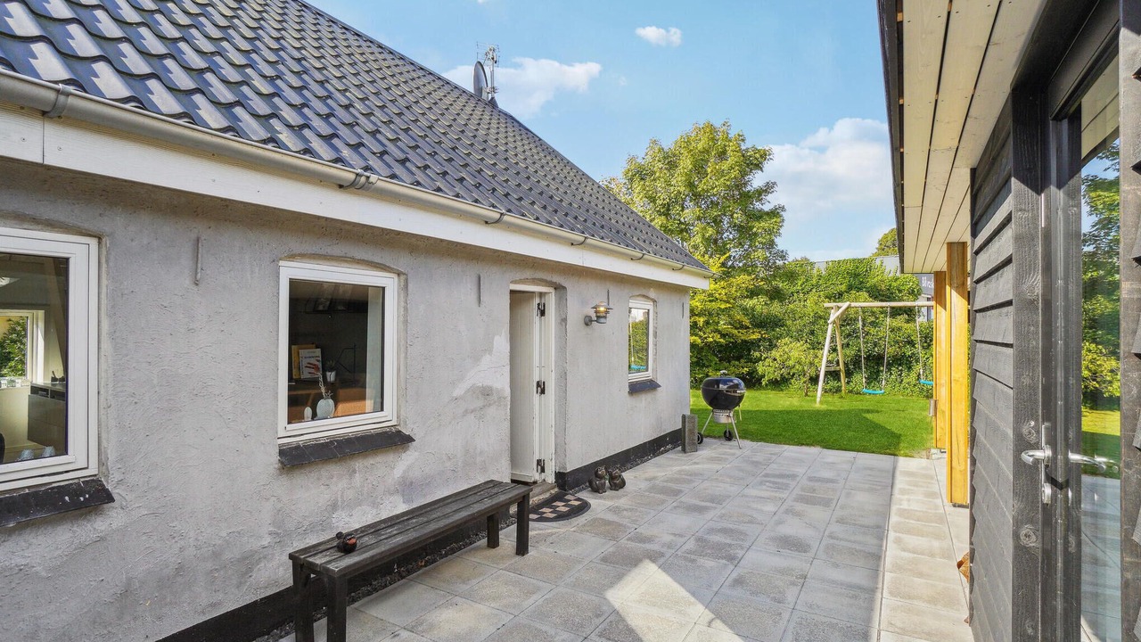 Photo of Others in Asaa