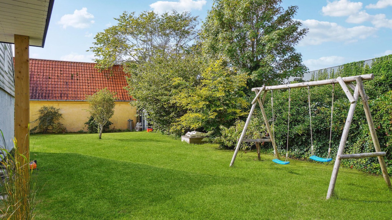 Photo of Others in Asaa