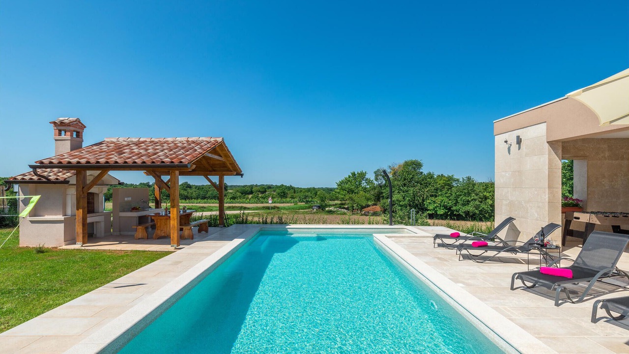 Photo of Outdoor in Orihi