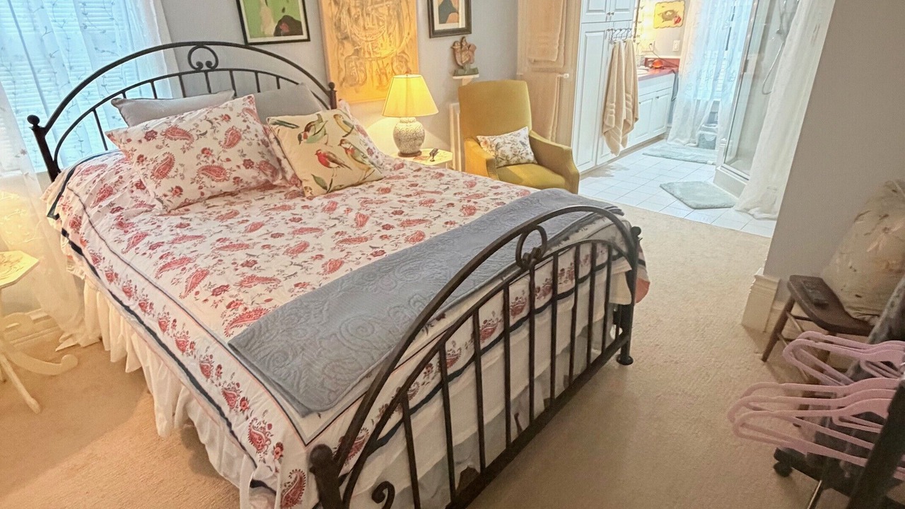 Photo of Bedroom in Lake Ann