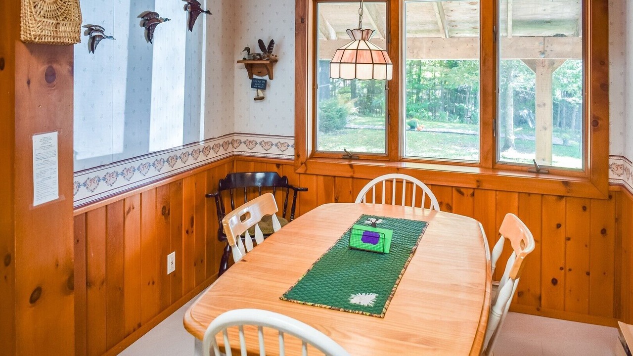 Photo of Livingroom in Town of Webb